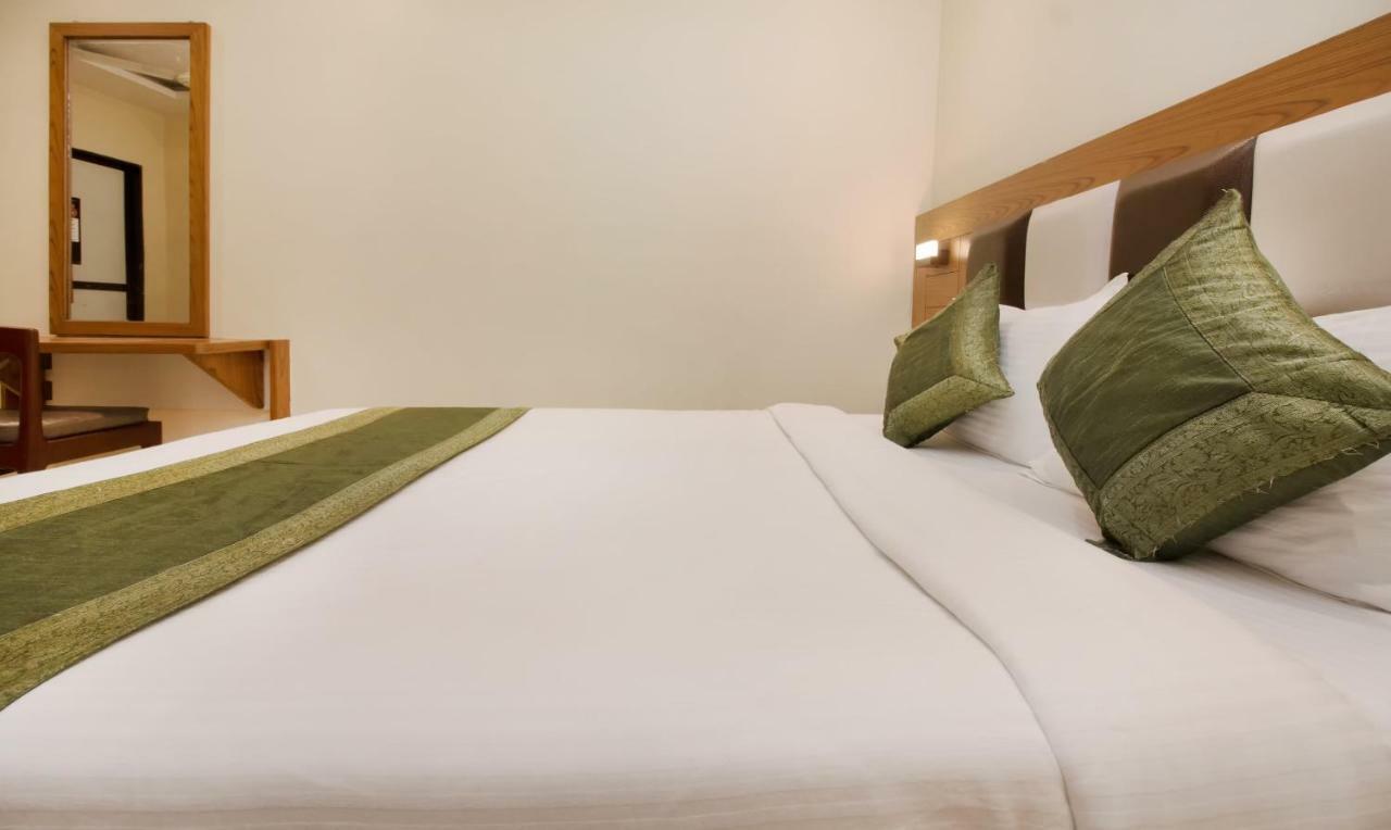 מומביי Hotel Residency Park מראה חיצוני תמונה