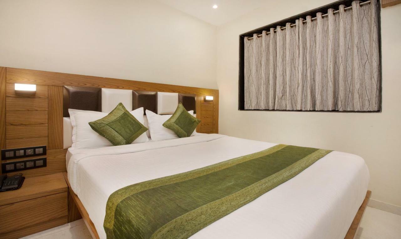 מומביי Hotel Residency Park מראה חיצוני תמונה