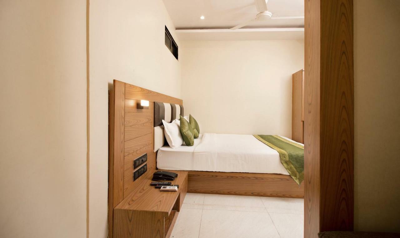 מומביי Hotel Residency Park מראה חיצוני תמונה